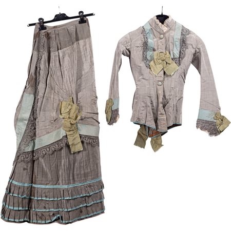 ABITO FEMMINILE E ABITO FEMMINILE DA PASSEGGIO EPOCA XIX SEC.