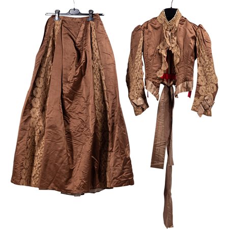 ABITO FEMMINILE ANNI 1920 E ABITO FEMMINILE EPOCA XIX SEC.