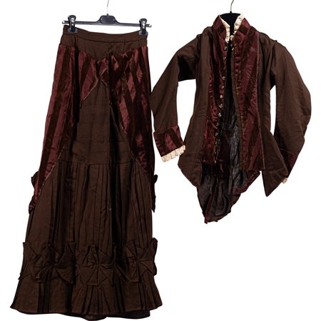 ABITO FEMMINILE EPOCA 1875 E ABITO FEMMINILE EPOCA 1775