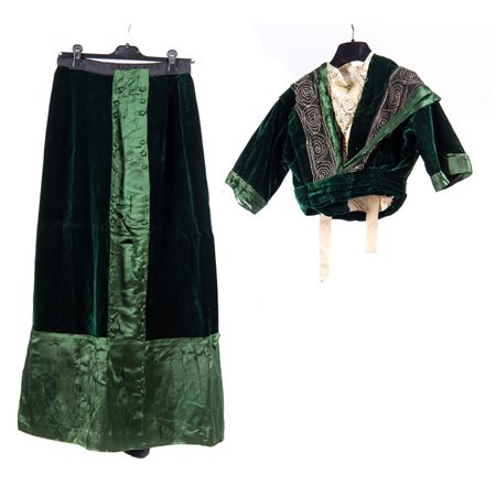 ABITO FEMMINILE  DA SERA E ABITO DA PASSEGGIO XIX SECOLO