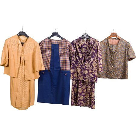 TREDICI ABITI FEMMINILI EPOCA 1960 – 1970