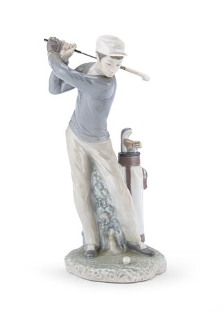 GIOCATORE DI GOLF IN PORCELLANA, LLADRÓ