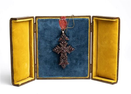 Croce pettorale italiana in oro e granati - XIX secolo