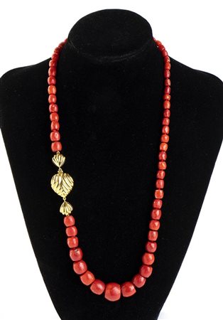 Collana in corallo Mediterraneo ed oro 