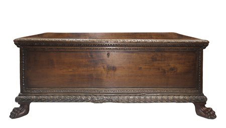 Cassapanca in legno di noce, XVIII century