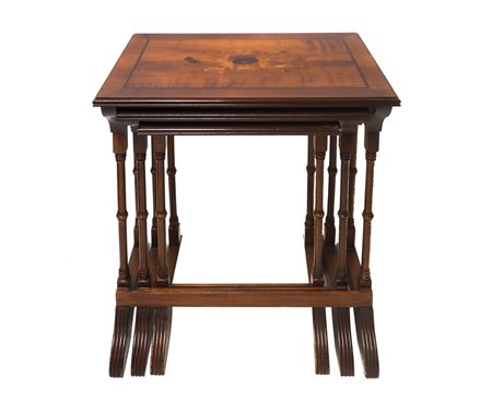 N.3 tavoli impilabili, Early 20th century