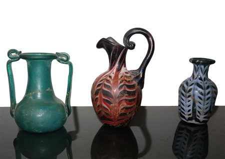 N.3 Vasetti in vetro decorato