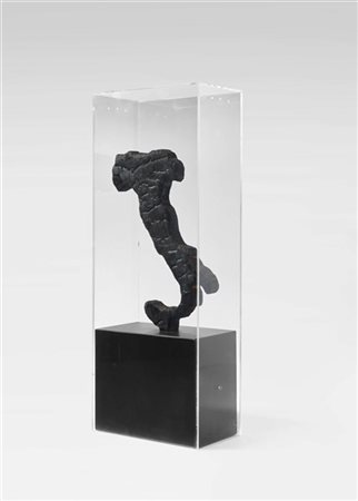 Guglielmo Achille Cavellini "Italia bruciata" 1968
legno bruciato
cm 42x18x10
Fi