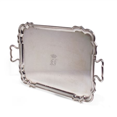 Vassoio con manici in argento, Londra 1914