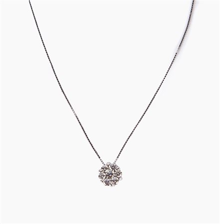  
Pendente magic in oro e brillanti 
 