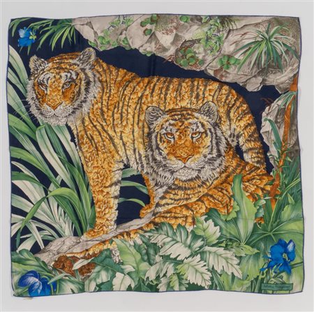 SALVATORE FERRAGAMO Foulard in seta a fantasia floreale con tigre. Cm 85x82....