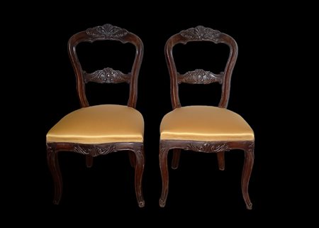 Coppia di sedie Luigi Filippo rivestite in raso giallo - XIX secolo