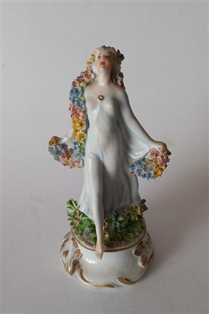 Figura femminile con fiori - porcellana policroma h. cm.12 - firmato L Fabris...