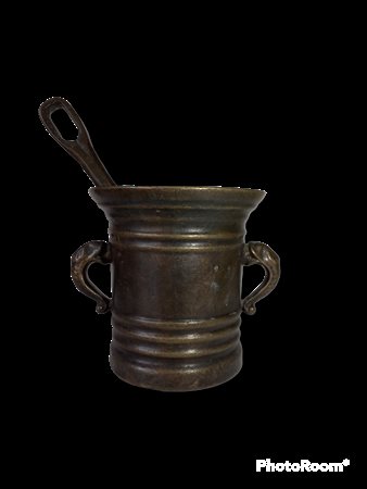 Antico Mortaio in bronzo diametro cm.20 h.cm.20,5