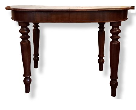 Tavolo ovale allungabile in legno di noce a quattro gambe tornite - XIX...