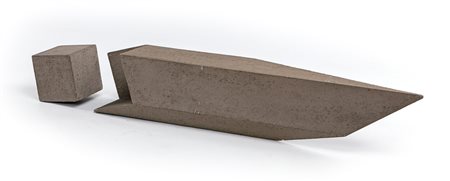 Giuseppe Uncini (Fabriano, 1929 - Trevi, 2008) Cubo 1972 Cemento cm 17x86x13...
