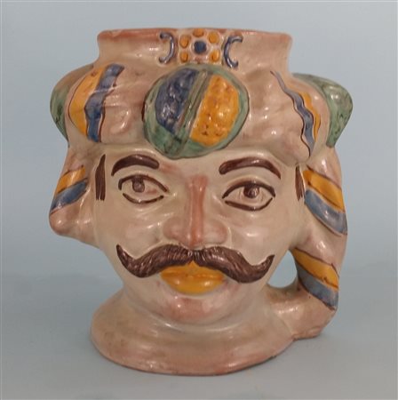 Mario Iudici (Caltagirone 1928)  - Vaso a forma di testa maschile