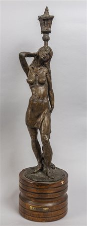 G.Abram <br>Donna di strada<br>scultura in bronzo 