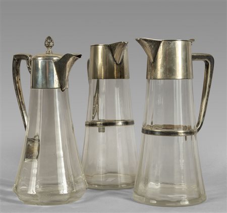 Tre caraffe (due più una) di cui una Liberty con 