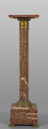 Colonna in braccia violacea con applicazioni in 