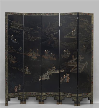 Paravento a cinque ante in lacca nera e oro 