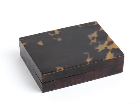 SCATOLA CON COPERCHIO IN TARTARUGA