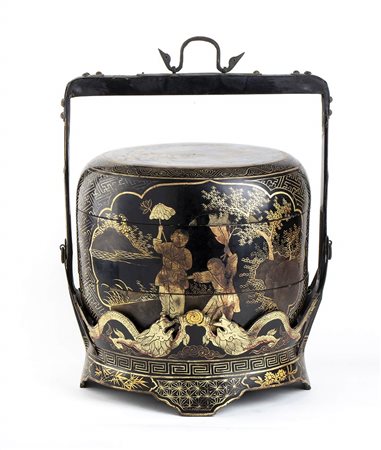 PORTAVIVANDE IN LEGNO LACCATO E DORATO