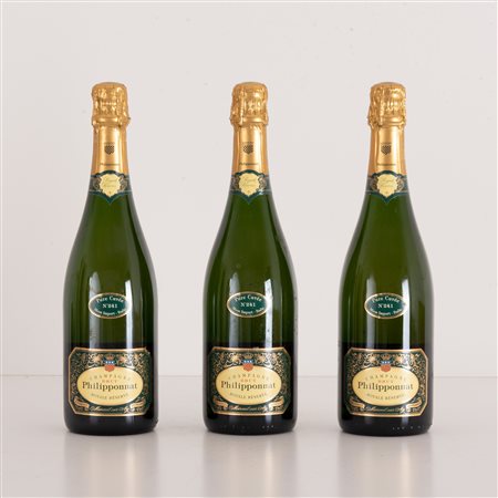  
Lotto di 3 bottiglie Champagne con confezioni originali Philipponnat Royale Reserve pure cuvee 
 