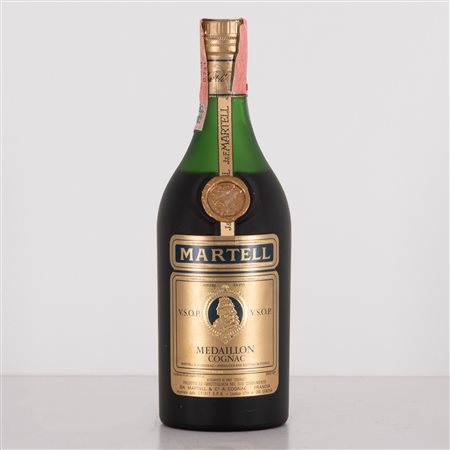  
Lotto di 1 bottiglia Medaillon Cognac Martell 
 