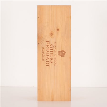  
Lotto di 1 bottiglia Magnum Giulio Ferrari riserva del fondatore 2001
 