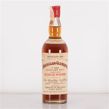  
Lotto di 1 bottiglia con confezione originale Schotch Mcallan- Glenlivet Distlled 35 YO, 1938 
 