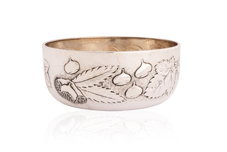 Ciotola cesellata in argento Vermeille
