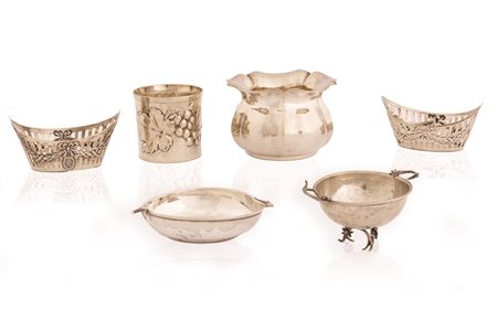 Lotto di piccoli contenitori in argento