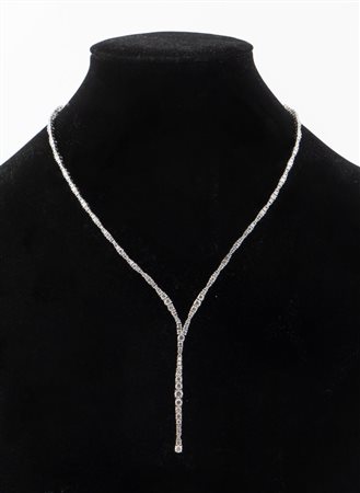 COLLANA IN ORO E DIAMANTI “GIORGIO VISCONTI” Collana girocollo realizzata in...