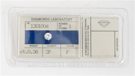 DIAMANTE IN BLISTER Taglio brillante, di 0,36 ct, colore F, purezza IF, entro...