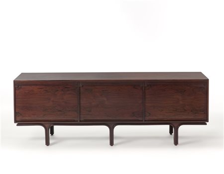 Gianfranco Frattini Sideboard a tre ante modello "503". Produzione Bernini, Ceri