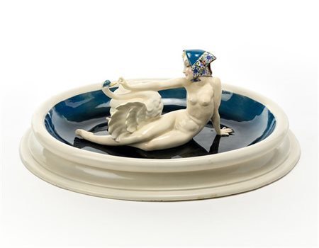 Sandro Vacchetti "Leda e il cigno"
Scultura in ceramica a tutto tondo poggiante