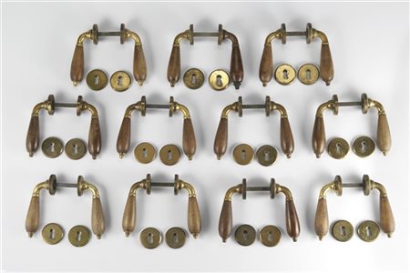 Luigi Caccia Dominioni Lotto di undici maniglie. Produzione Azucena, Milano, ann
