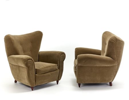 Coppia di poltrone Déco imbottite rivestite in velluto beige. Italia, anni '30/