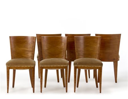 Gruppo di sei sedie Novecento in legno impiallacciato, seduta imbottita e rives