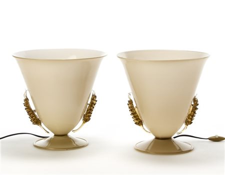 Manifattura di Murano Coppia di lampade d'appoggio in vetro soffiato incamiciato