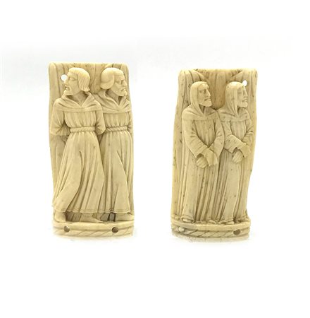 Scuola Italiana del XV secolo COPPIA DI FRAMMENTI DI COFANETTO TIPO EMBRIACHI...