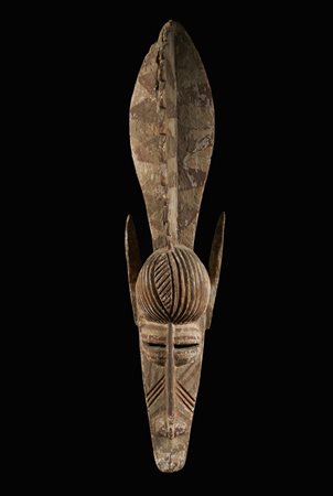  Arte africana - Burkina Faso - Bobo.
Maschera.
Legno, caolino e pigmenti.
Difetti visibili e sgni d'uso.
.