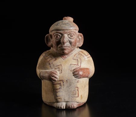 Arte dell'America del Sud - Perù - Moche.
Bottiglia in terracotta ingobbiata in color mattone e dipinta in bicromia.
II sec. a.C.-VIII sec. .