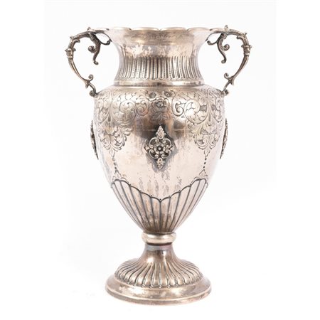 VASO con anse in argento