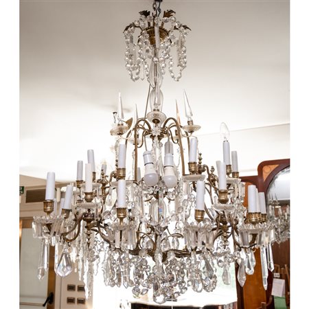 LAMPADARIO A 30 LUCI