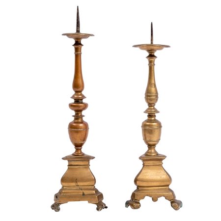 COPPIA TORCIERI in metallo brunito