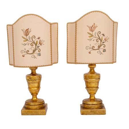 COPPIA DI PIGNE in legno dorato