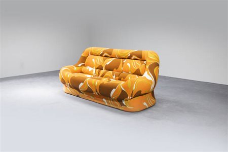 GUARNACCI EMILIO, PADOVANO FELIX, VAGNONI CLAUDIO<BR>Divano mod. Nuava