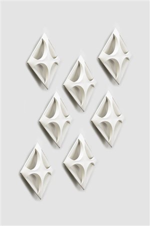 WITTE DIETER, KRUGER ROLF<BR>Sette lampade da parete mod. Oyster
